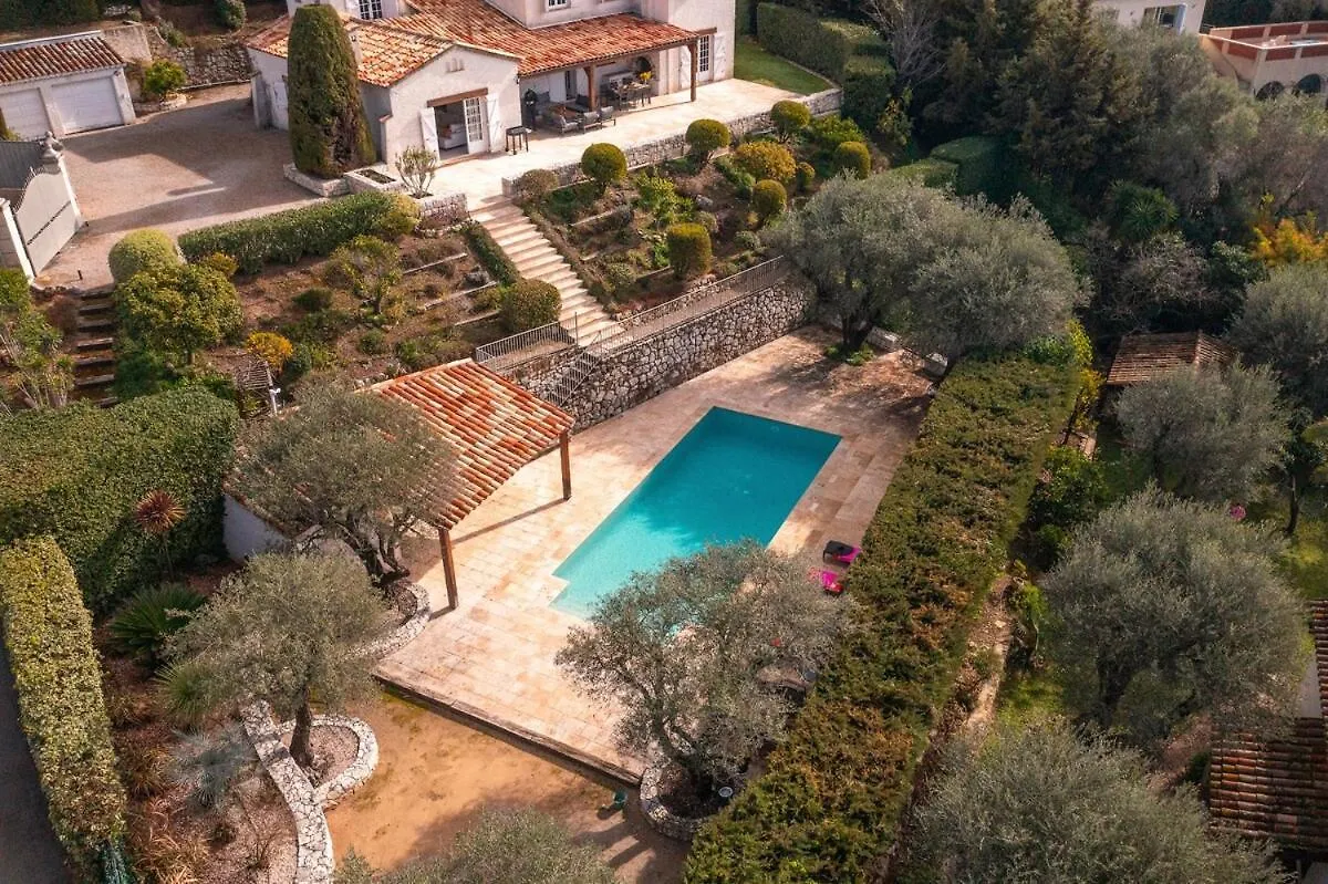 Beautiful Provencal-Style Villa In Mougins With Sea View 0*,