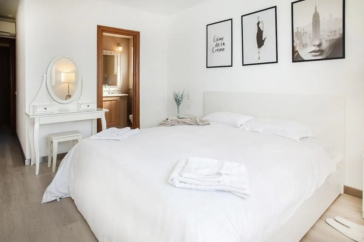 Beautiful Provencal-Style Villa In Mougins With Sea View